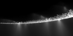 Los extraterrestres no son de Marte, sino de Encélado