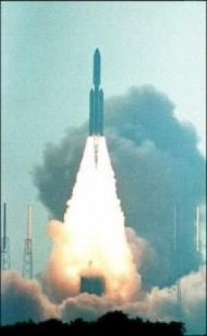 Satélite Espía será destruído con un misil.