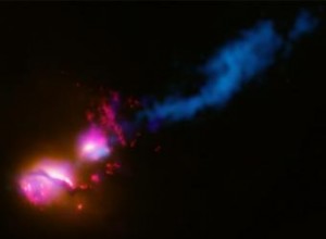 La NASA capta la imagen de un agujero negro que arrasa una galaxia vecina